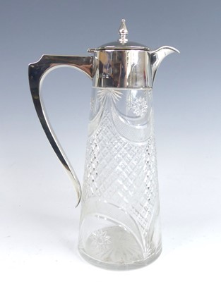 Lot 112 - An early 20th century silver topped and cut...