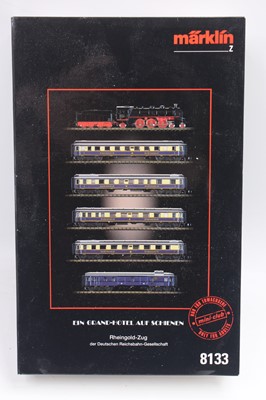 Lot 271A - Marklin Z Gauge No.8133 Grand Hotel 6 piece...