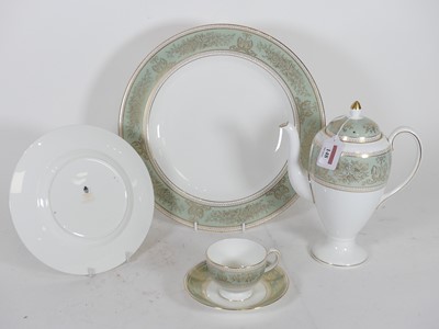 Lot 460 - An extensive collection of Wedgwood Gold...