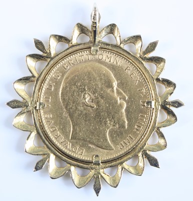 Lot 2182 - Great Britain, 1902 gold full sovereign,...
