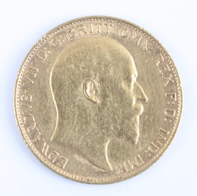 Lot 2243 - Great Britain, 1907 gold half sovereign,...