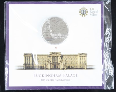Lot 2146 - The Royal Mint, Buckingham Palace 2015 UK £100...