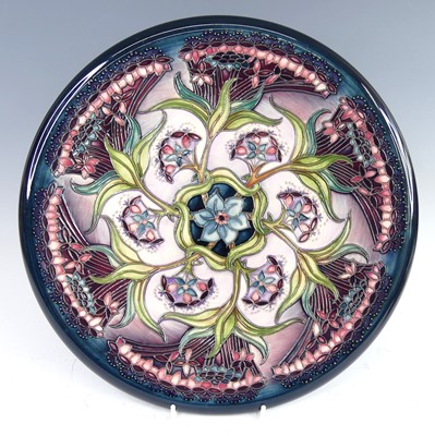 Lot 34 - A contemporary Moorcroft Gypsy pattern pottery...