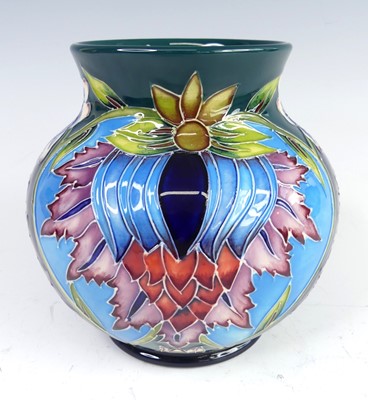 Lot 48 - A contemporary Moorcroft Saadian pattern...