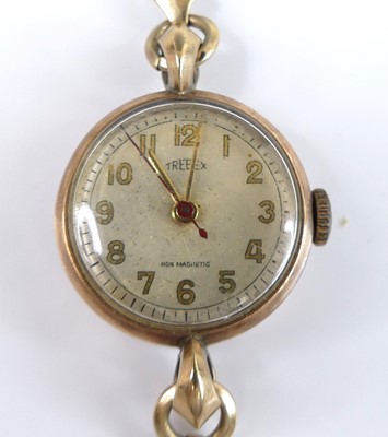 Lot 2745 - A Trebex vintage lady's 9ct gold cased...