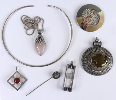 Lot 139 - A collection of sundry principally 1970s...