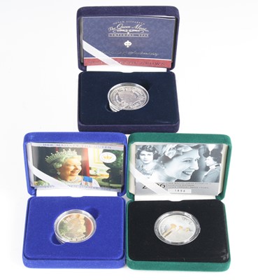 Lot 2200 - The Royal Mint, 2002 United Kingdom Golden...