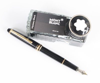 Lot 2155 - A Montblanc Meisterstück fountain pen, black...