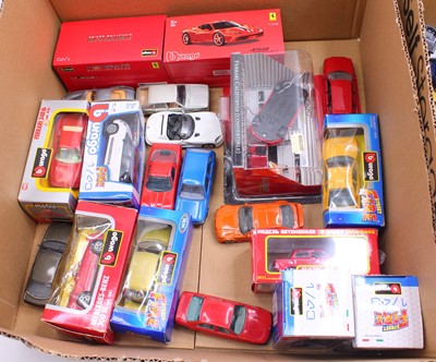 Lot 783 - Two trays of mostly loose modern issue diecast...