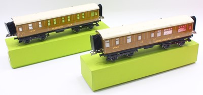 Lot 244 - Two Middleton Products 0 gauge Hornby style...