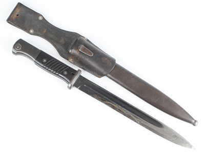 Lot 3026 - A German M1884/98 third pattern bayonet, the...