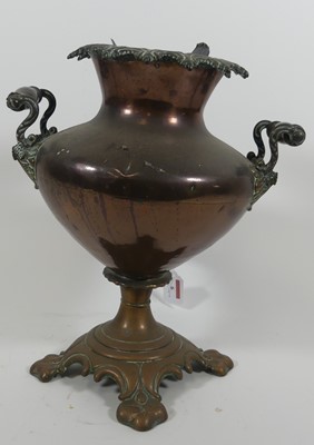 Lot 6 - A 19th century copper samovar, h.35cm