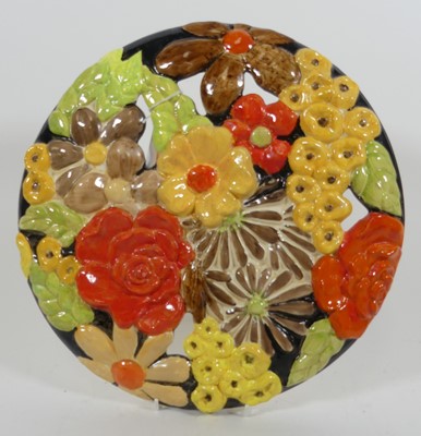 Lot 9 - A 1930s Clarice Cliff pierced and moulded...
