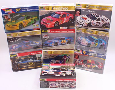 Lot 620 - A collection of ten boxed Revell/Monogram 1/24...