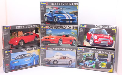 Lot 636 - A collection of seven boxed Revell 1/24 and...