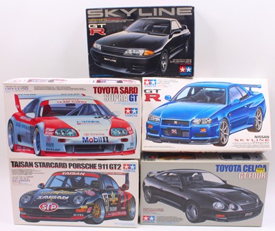 Lot 638 - A collection of five boxed Tamiya 1/24 scale...