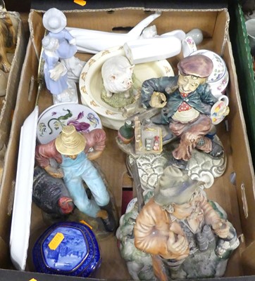 Lot 66 - A collection of ceramics to include three Capo...