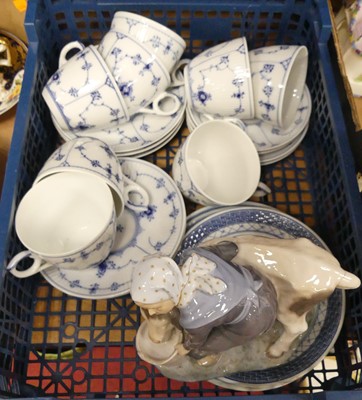 Lot 72 - A collection of Royal Copenhagen to include...