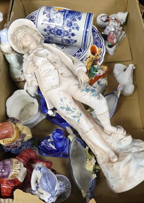 Lot 74 - A collection of ceramics to include...