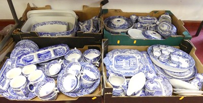 Lot 92 - An extensive collection of Spode Italian...