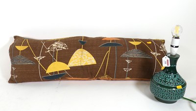 Lot 146 - A 20th century Italian pottery table lamp,...