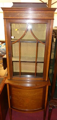 Lot 1301 - An Edwardian mahogany and satinwood inlaid...