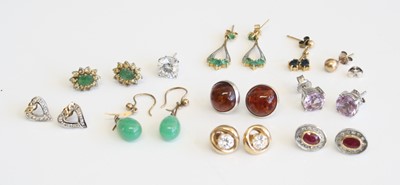 Lot 312 - A selection of semi-precious and paste set ear...
