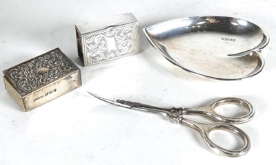 Lot 267 - A late Victorian silver matchbox sleeve,...
