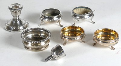 Lot 268 - A pair of modern silver salts in the Georgian...