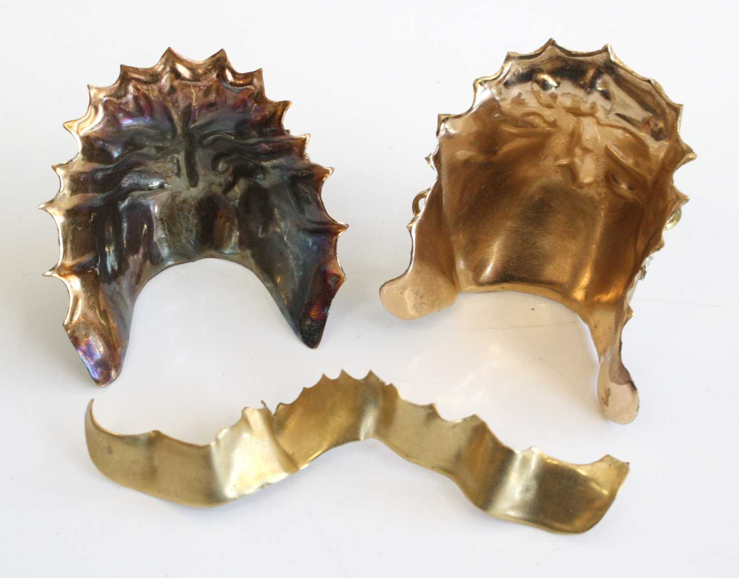 Lot 326 - Two yellow metal dental mouth plates together...