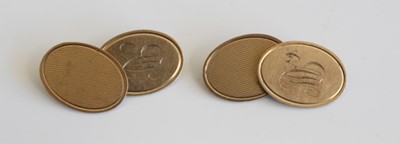Lot 342 - A pair of 9ct gold oval cufflinks, being...