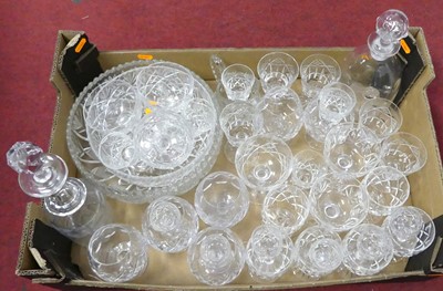 Lot 527 - A collection of glassware, to inclue champagne...