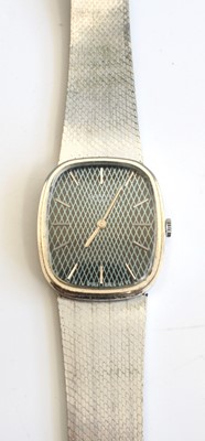 Lot 354 - A gent's Rotary steel case manual wind...