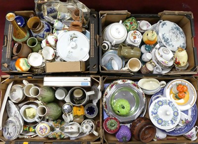Lot 535 - A collection of ceramics, to include a Doulton...