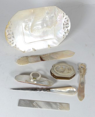 Lot 396 - A carved mother of pearl soapdish, of...