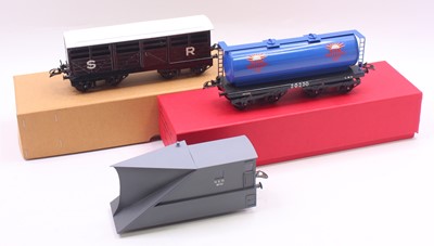 Lot 260 - Three Directory Series 0 gauge coarse scale...