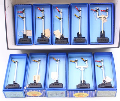 Lot 361 - Ten Hornby-Dublo electric semaphore signals...