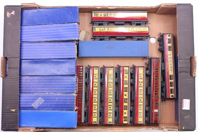 Lot 317 - Twenty three Hornby-Dublo tinplate coaches,...