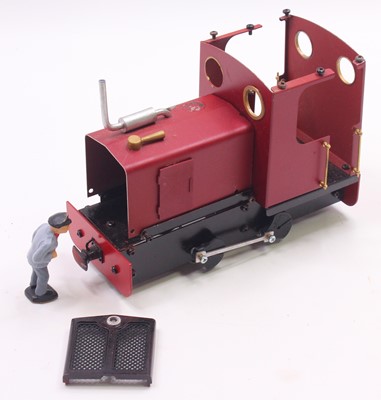 Lot 24 - G gauge 45mm 0-4-0 diesel shunter, in maroon,...