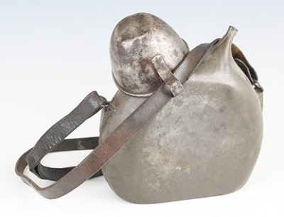 Lot 3054 - A French model 1877 canteen, of typical form...
