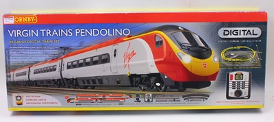 Lot 433 - Hornby 00 gauge Virgin Trains four-car...