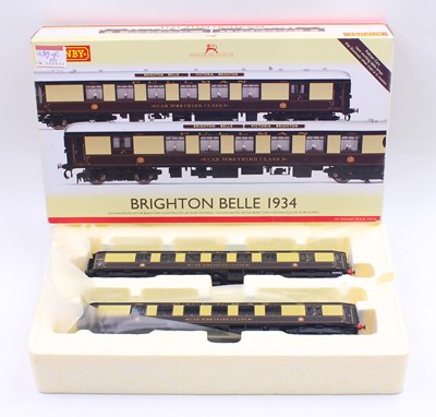 Lot 419 - Hornby 00 gauge Brighton Belle 1934 2-car DMU,...