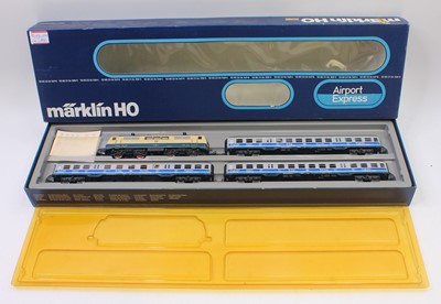 Lot 525 - Marklin HO Scale Airport Express 2856 4 Piece...