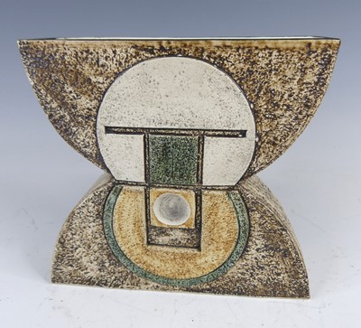 Lot 83 - A large 1970s Troika pottery anvil shaped vase,...