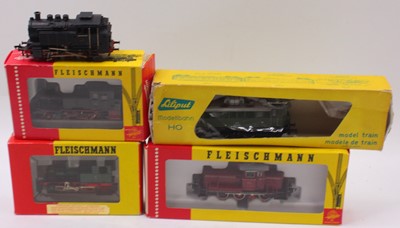 Lot 534 - Five HO gauge locos to include a Fleischmann...
