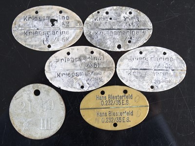 Lot 3090 - A German Third Reich Kriegsmarine identity...
