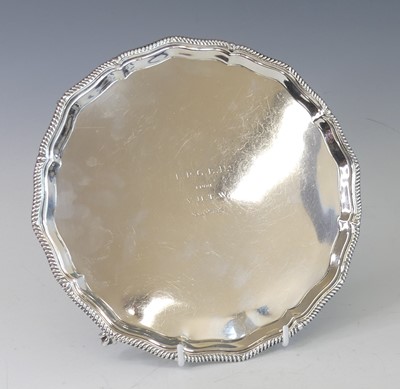 Lot 2085 - A George V silver salver, of shaped circular...