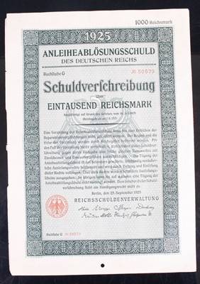 Lot 3144 - A collection of ephemera to include 1925...