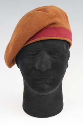 Lot 3162 - A British Army beret to the 11th Hussars, in...