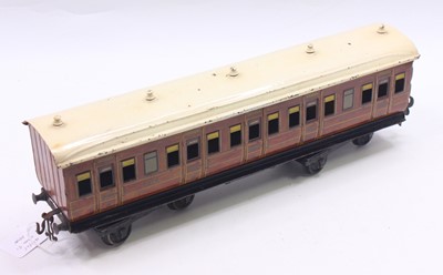 Lot 111 - Marklin Gauge 1, all/1st non corridor GNR...